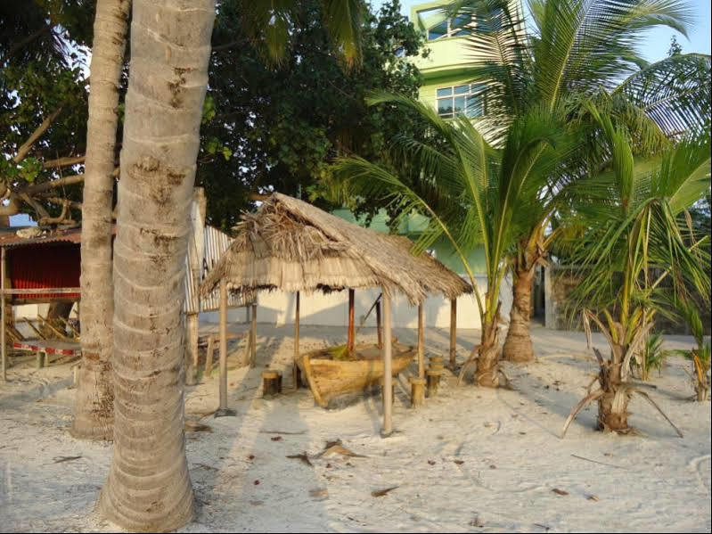 Island Cottage Maafushi Exteriör bild